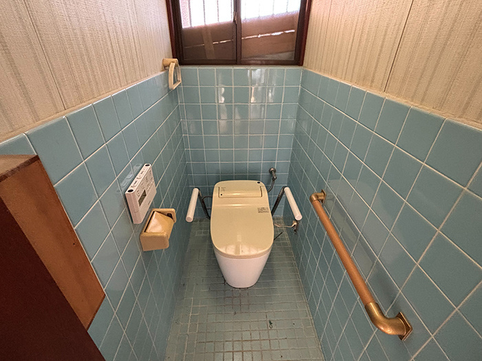 上富田町売中古住宅　朝来