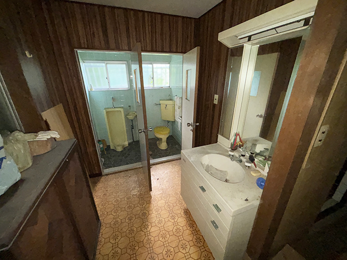 田辺市芳養松原二丁目　売り中古住宅