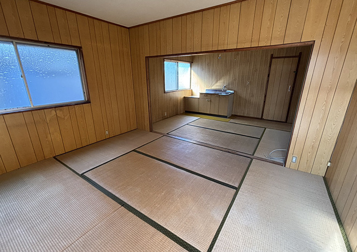 上富田町売中古住宅　朝来