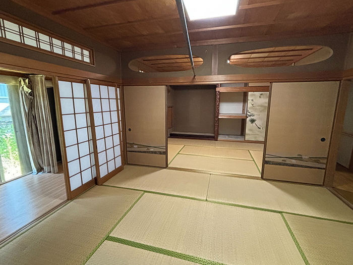 上富田町売中古住宅　朝来