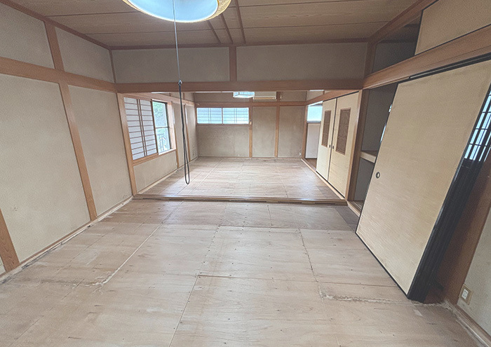 上富田町売中古住宅　朝来