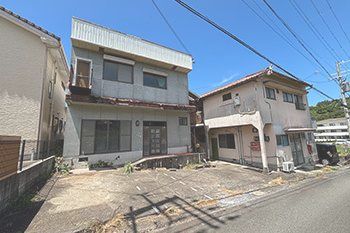 上富田町売中古住宅　岩田