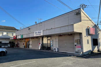 上富田町賃貸テナント　黒潮名店街