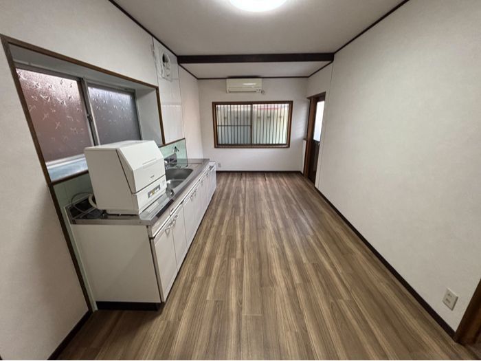 上富田町売中古住宅　朝来
