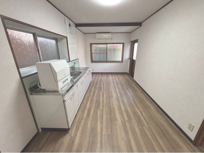 上富田町売中古住宅　朝来