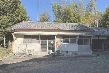 賃貸アパート ：中万呂 平家二戸一右