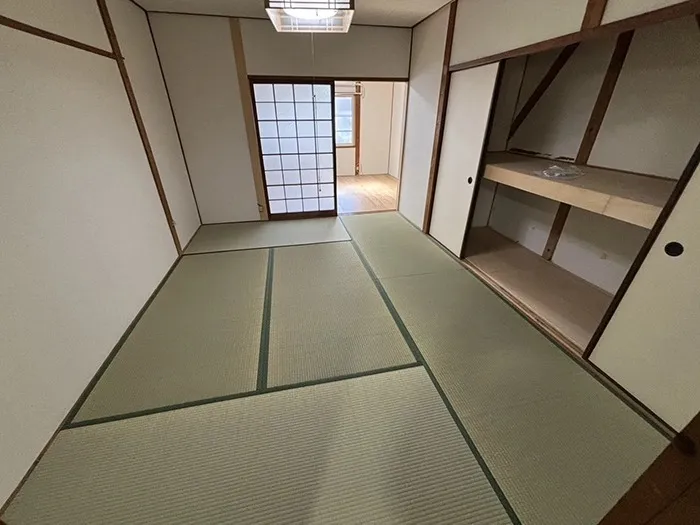 賃貸アパート ：中万呂 平家二戸一右
