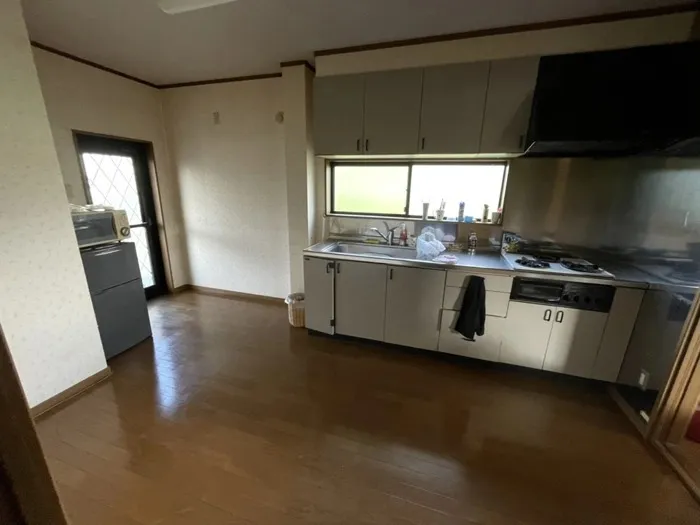 売店舗付中古住宅（収益物件）：上富田町岩田