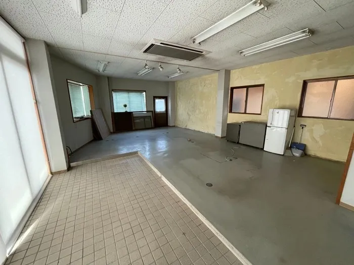 売店舗付中古住宅：田辺市磯間