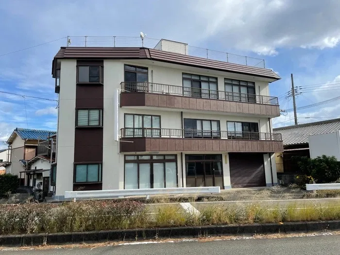 売店舗付中古住宅：田辺市磯間
